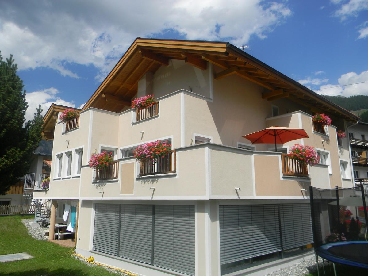 Hotel Haus Zentner Nauders Exterior foto